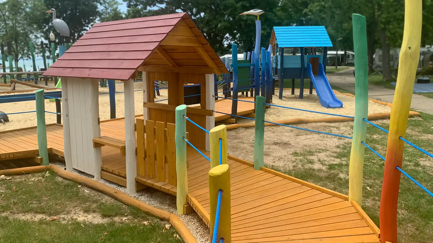 Révfülöp, Napfénykemping játszótér